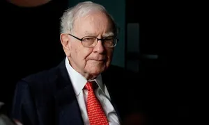Công ty của Warren Buffett sở hữu 'núi tiền mặt' 325 tỷ USD Công ty của Warren Buffett sở hữu 'núi tiền mặt' 325 tỷ USD