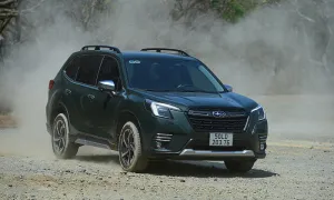 Subaru Forester giảm giá hơn 200 triệu cạnh tranh xe lắp ráp