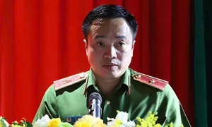 Thiếu tướng Mai Hoàng: 'Phải triệt tiêu ý định cướp ngân hàng của tội phạm' Thiếu tướng Mai Hoàng: 'Phải triệt tiêu ý định cướp ngân hàng của tội phạm'