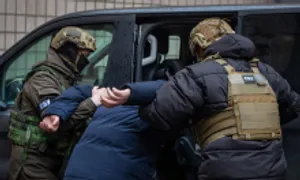 Cô gái 16 tuổi Ukraine bị cáo buộc chỉ điểm cho Nga Cô gái 16 tuổi Ukraine bị cáo buộc chỉ điểm cho Nga