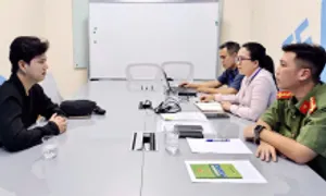 TikToker 'Tuấn không cận' bị phạt vì xúc phạm lãnh tụ TikToker 'Tuấn không cận' bị phạt vì xúc phạm lãnh tụ