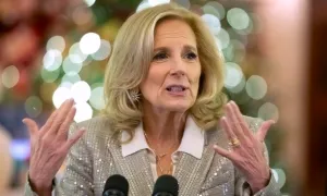 Bà Jill Biden nghỉ dạy ở trường đại học