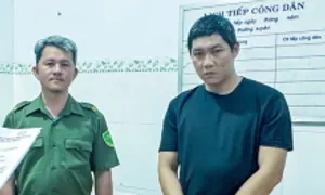 Tài xế ngủ gật tông chết 2 người bị bắt Tài xế ngủ gật tông chết 2 người bị bắt