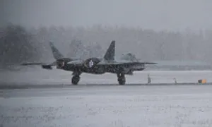 Nga 'điều tiêm kích Su-57' tập kích mục tiêu gần Kiev Nga 'điều tiêm kích Su-57' tập kích mục tiêu gần Kiev