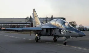 Tham vọng biến Yak-130 thành chiến đấu cơ giá rẻ của Nga